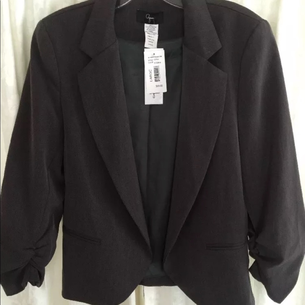 Aqua 3/4 Sleeve Blazer Sz. Large Reg. price$88